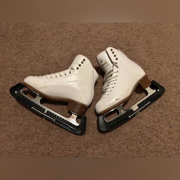 Jackson Freestyle Skates 5B - Picture 3 of 11